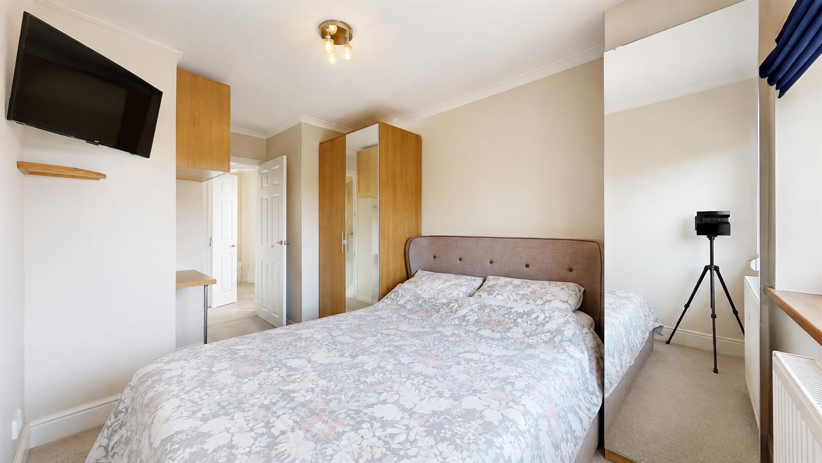 High View, Deanshanger, Milton Keynes